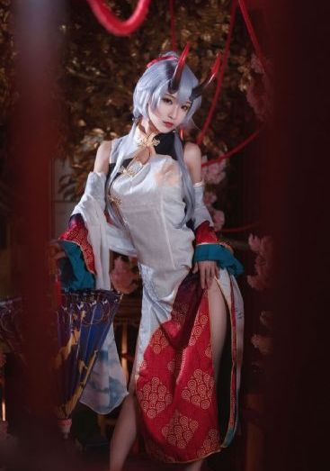 被老板夺走贞洁的未婚妻_720免费观看韩国