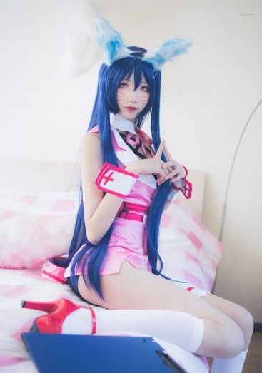 保姆驯服记在线观看_DVD手机在线观看