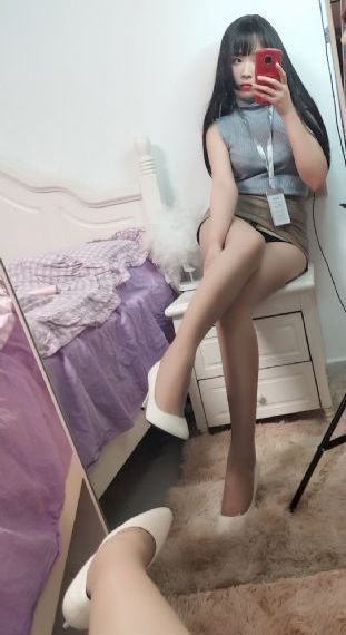 亚洲暴爽av天天爽日日碰_国产剧在线播放观看