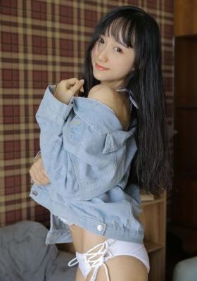 校长的侄女电影_电影在线观看免费