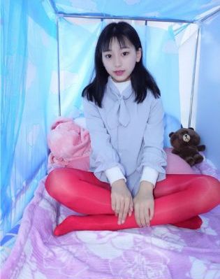 姐姐的朋友vs弟弟的朋友_超清动漫免费观看